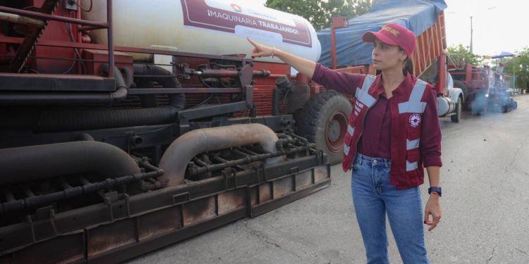 Progresa transformación vial en Av. Nichupté