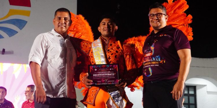 Exitosa jornada de Reyes y Reinas del Carnaval Cancún 2024