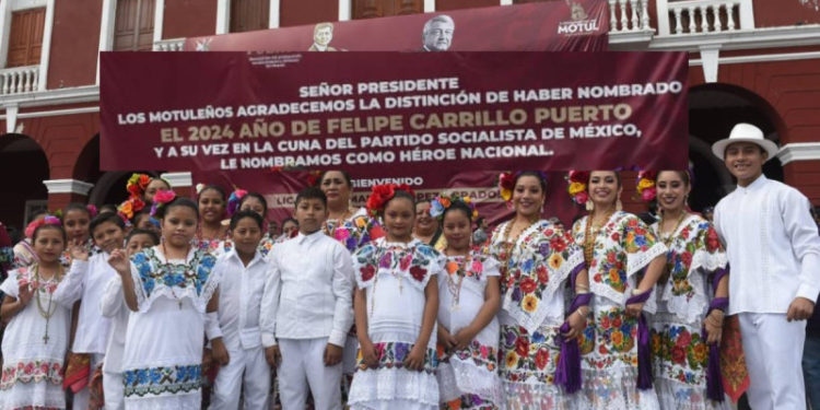 El presidente López Obrador fue nombrado “héroe nacional” por el ayuntamiento de Motul, Yucatán