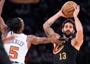 Anuncia Ricky Rubio su retiro de la NBA mediante un mensaje en redes sociales