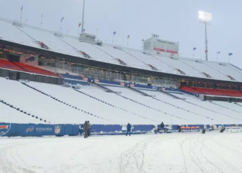 Suspenden juego entre Búfalo y Pittsburgh por tormenta de nieve