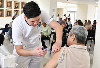 UJAT sede de Campaña de Vacunación contra influenza, sarampión, rubéola, neumococo y tétanos