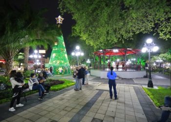 Realza el restaurado parque Manuel Mestre Ghigliazza el paisaje de Villahermosa