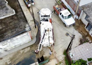 Macuspana limpia y desazolva drenaje pluvial y sanitario en varios puntos de la cabecera municipal
