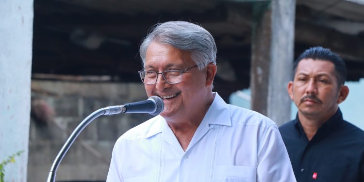 Comalcalco inaugura importante obra de pavimentación en la Ranchería Reyes Hernandez 1ra. Sección