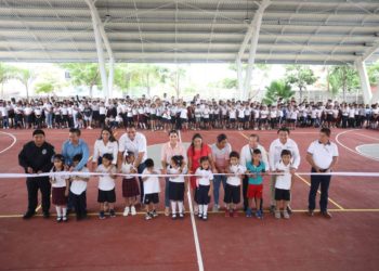 Gobierno de Ana Paty Peralta mejora la infraestructura educativa en Cancún