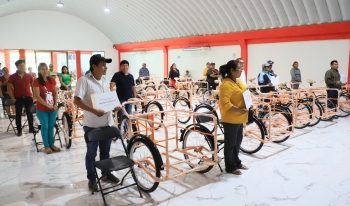 Fortalece DIF Tabasco economía de 20 familias centlecas