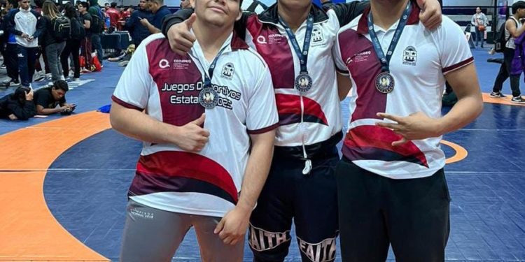 Brillan atletas quintanarroenses de Luchas Asociadas al conquistar 5 medallas en Clasificatorio Nacional