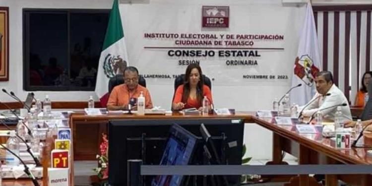 IEPC en Tabasco analiza el retorno del uso obligatorio de cubrebocas