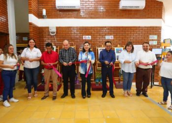 Rehabilita Centro biblioteca en La Manga II y parque público en Casa Blanca 2a. Sección