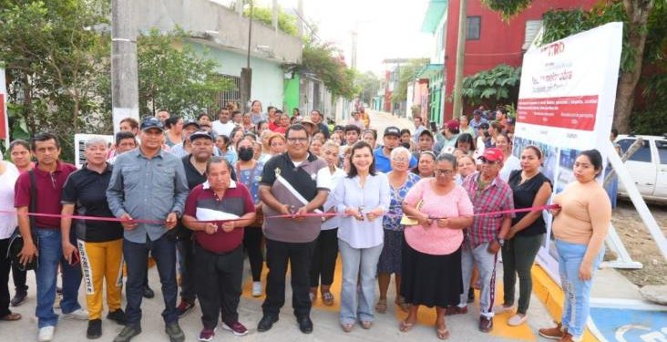 Mejora Centro infraestructura social en colonia Casa Blanca y en Fracc. Galaxia
