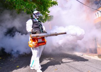 Pide Salud apoyo de población para evitar criaderos de mosquitos y prevenir el dengue