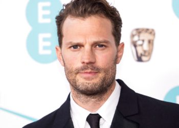 Jamie Dornan, actor de 50 sombras de Grey fue hospitalizado por piquete de orugas tóxicas