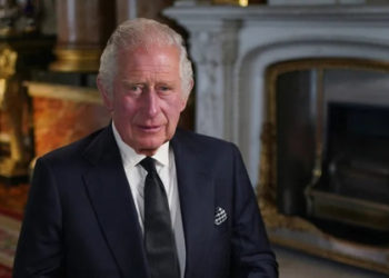 Rey Carlos III será sometido a un procedimiento de próstata