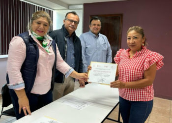 Reconoce IEAT productividad de agremiados al SNTEA
