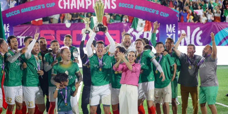 Cancún vibra al cierre del Torneo Internacional del Fútbol Socca: Más de 15 mil aficionados disfrutaron