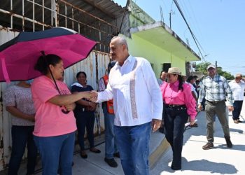 Entrega Carlos Merino calles pavimentadas, espacios públicos dignos y redes de drenaje y agua, en Cárdenas