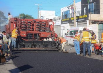 Atención integral con máquina «Dragón» en avenida Nichupté al 48 por ciento