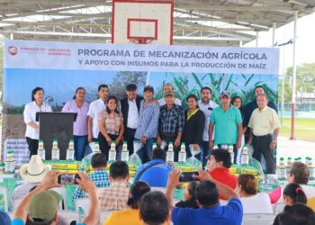 Gobierno de Comalcalco pone en marcha el programa de mecanización agrícola y apoyo con insumos para la producción de maíz