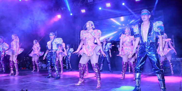 Con gran éxito arranca el carnaval Comalcalco 2024