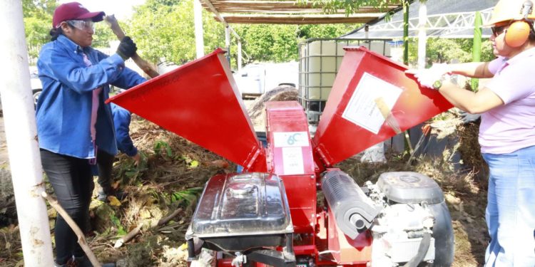Contribuye Centro a la sustentabilidad ambiental con producción de composta