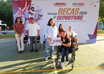 Fortalece Centro el deporte y fomenta la inclusión e igualdad con becas deportivas