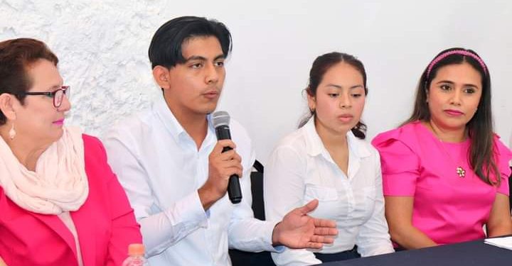 Ganan estudiantes del Cobatab 21, premio nacional por bioplástico que reduce contaminación