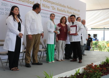 Forma Hospital del Niño 38 nuevos médicos en especialidades y subespecialidades pediátricas