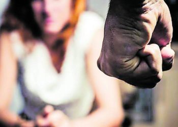 Más de 300 mujeres tabasqueñas reportaron violencia familiar en enero, según SESNSP