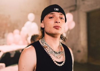 Peso Pluma obtiene el top 10 de las canciones más vendidas en la Industria Fonográfica