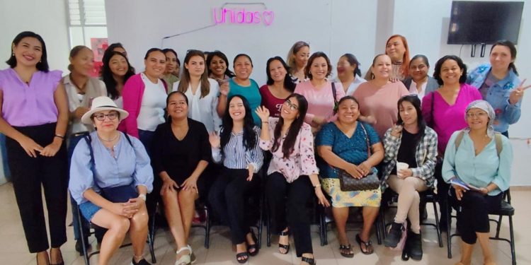 IQM concluye exitoso taller de Marketing para Emprendedoras en Solidaridad