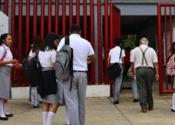 Cobatab detecta consumo de alcohol en planteles: Se implementan medidas de intervención