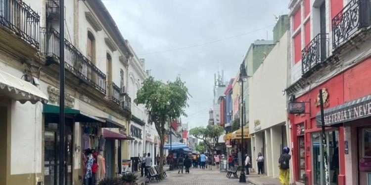 Turismo ve señales de reactivación en el Centro Histórico de Villahermosa tras la apertura del nuevo malecón
