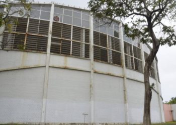 Avanza remodelación del Palacio de los Deportes en Villahermosa