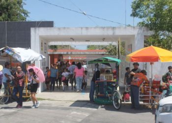 Exhortan a padres de familia a cuidar planteles de Cancún para evitar robos en semana santa