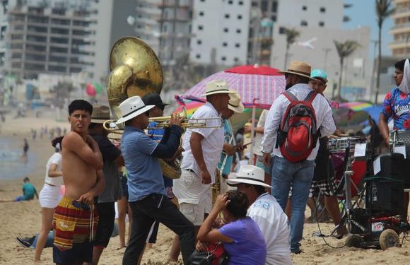 Prohíben bandas musicales en Mazatlán, Sinaloa