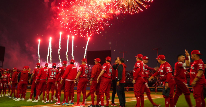 Diablos Rojos vencen 8-5 a los Yankees de Nueva York