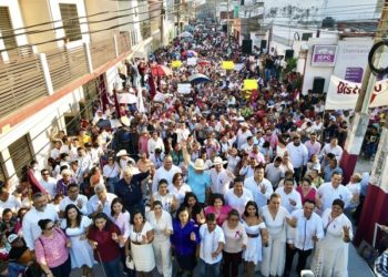 Morena registra ante IEPCT a sus candidatos a las 21 diputaciones de mayoría