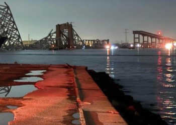 Dan por muertas las seis personas desaparecidas tras derrumbe del puente de Maryland