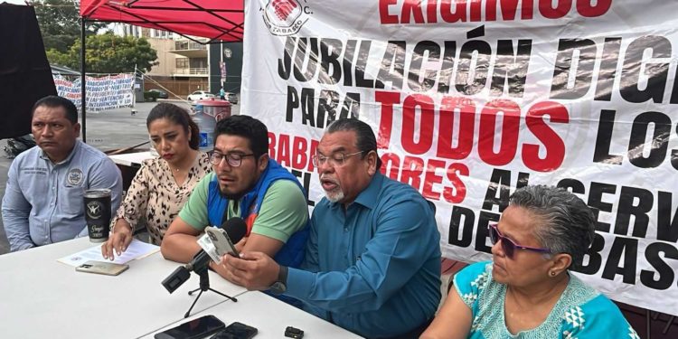 Coalición por Tabasco propone debate para resolver huelga de hambre