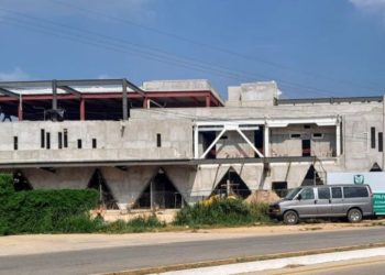 Albañiles se desmayan por golpe de calor en Yucatán