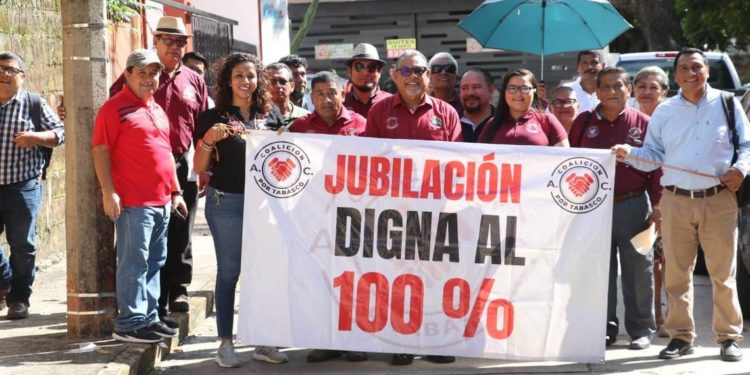 Coalición por Tabasco insta al gobierno a debatir ley del ISSET