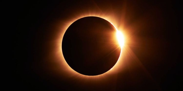 Eclipse solar oscurecerá en México y gran parte de Norteamérica