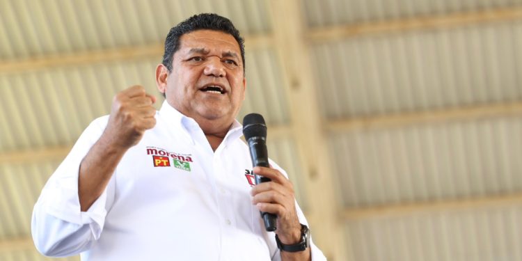 Javier May propone convertir a Tenosique en Pueblo Mágico