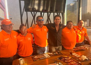 Perredistas se suman a Palazuelos