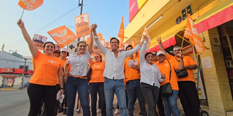 La zona Maya recibe a Mayusa, Layla y Palazuelos