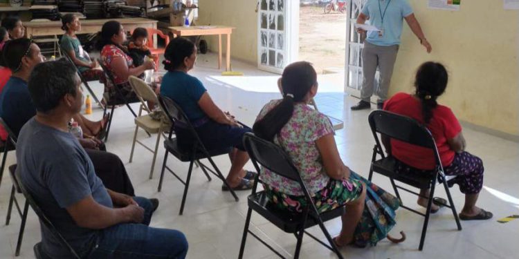 Llevan pláticas a mujeres indígenas y afromexicanas para empoderarla