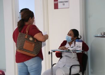 Pide ISSET a la población no bajar la guardia contra el dengue
