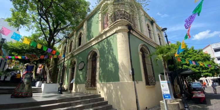 Embellecimiento de fachadas en Barrio Mágico concluiría en abril: Centro