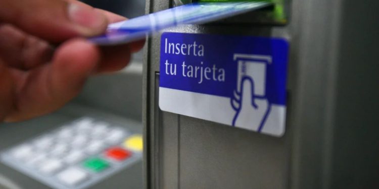 Bancos no abrirán el Lunes 18 de Marzo por día festivo